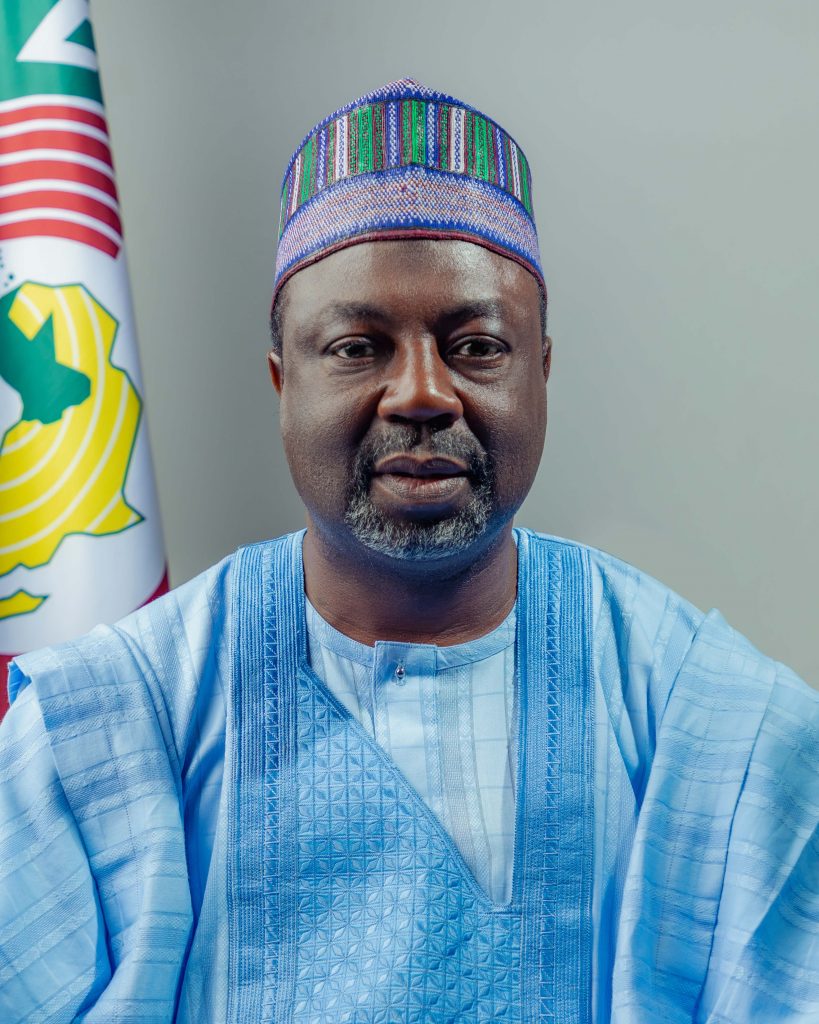  Prof. Nazifi Abdullahi DARMA