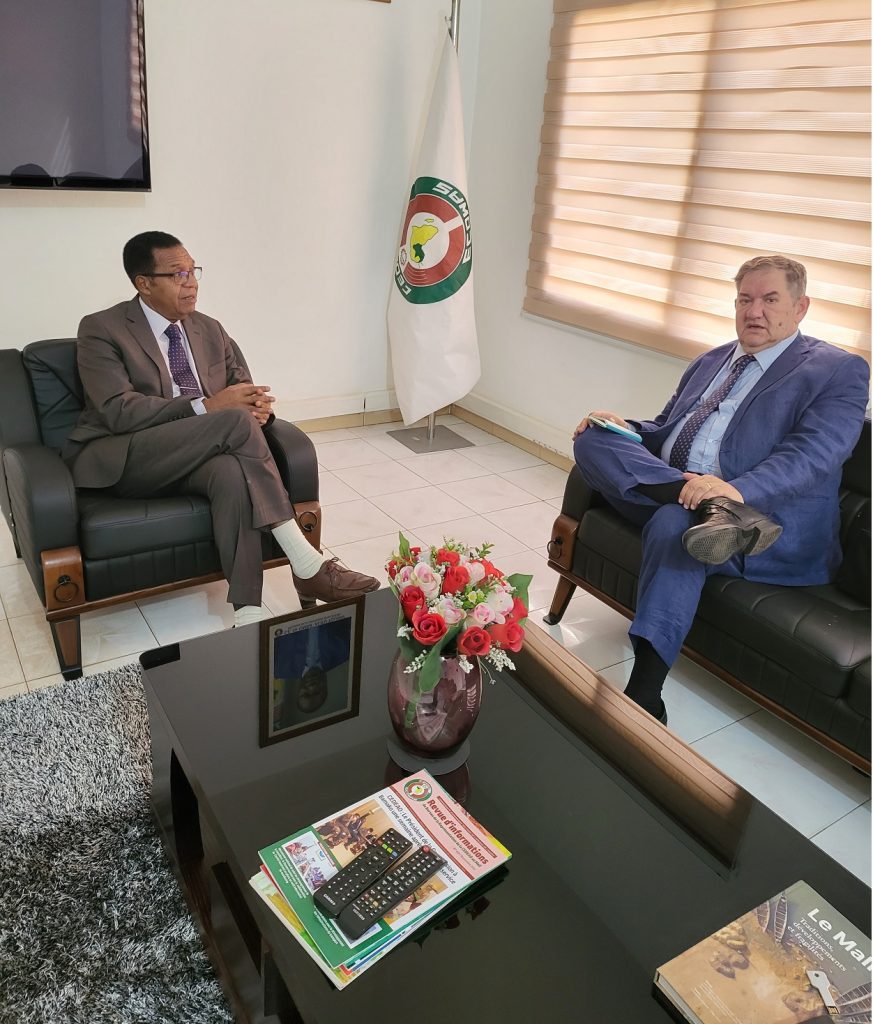 L’Ambassadeur d’Italie au Mali a été reçu en audience par le Représentant Résident de la CEDEAO au Mali