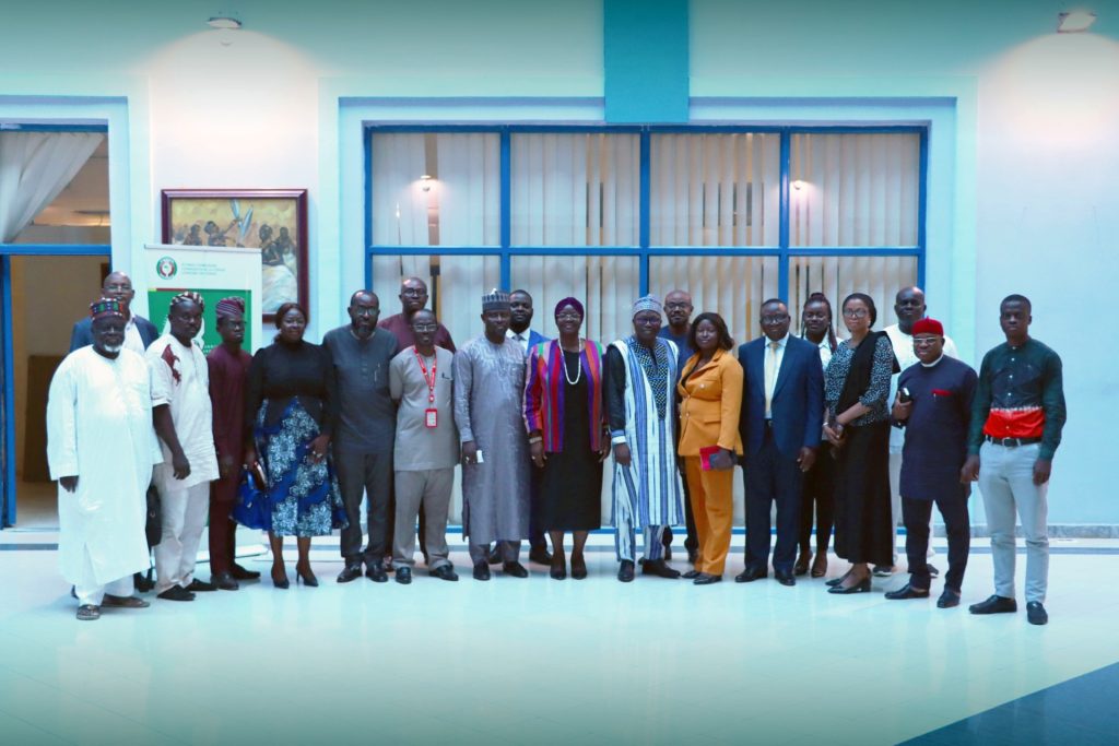 Visita de cortesia do Comité Interministerial para a criação do Centro Municipal de Comércio de Calabar e do Golfo da Guiné (C-GoGMTC)