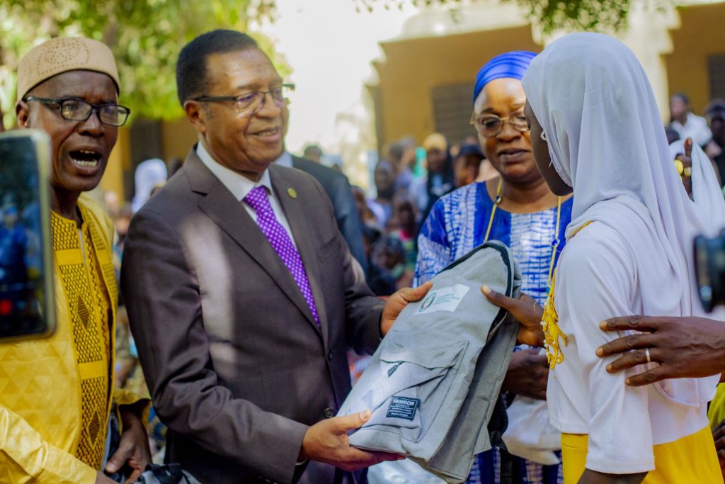 The ECOWAS Permanent Representation in Mali Provides School Kits to Students of the Public School in Kalabanbougou, in Commune IV of the District of Bamako