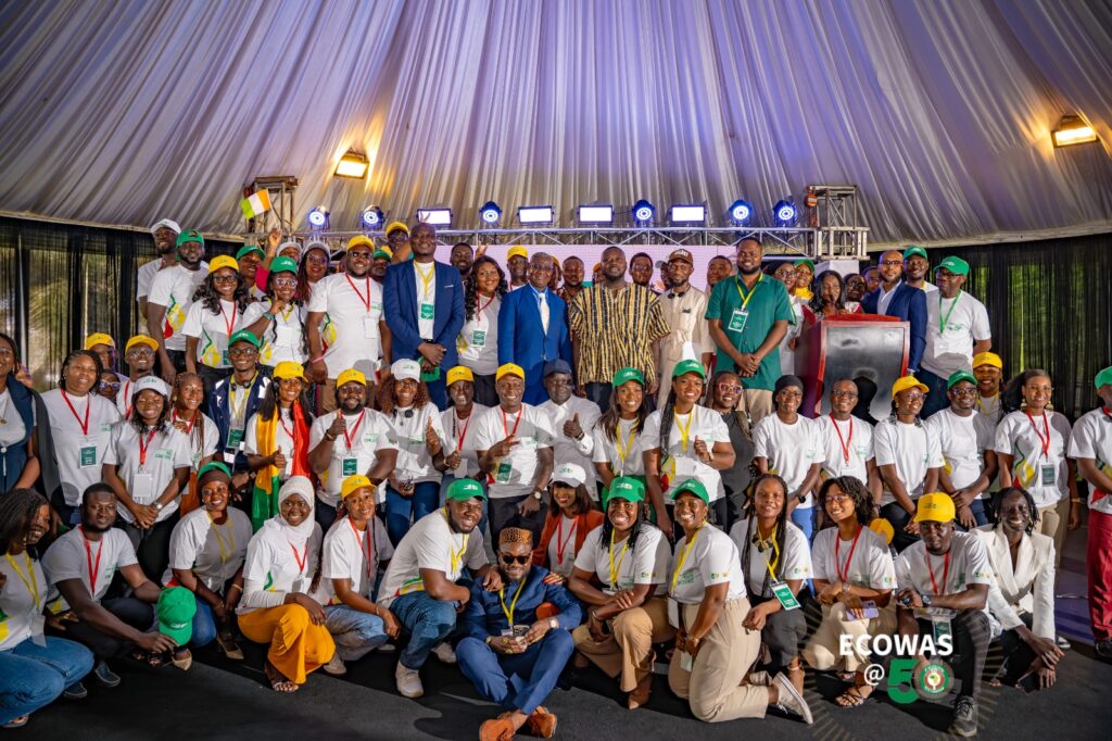Rumo à implementação de uma estratégia de rede de mentoria e aprendizagem entre jovens da CEDEAO e empreendedores africanos na África ocidental