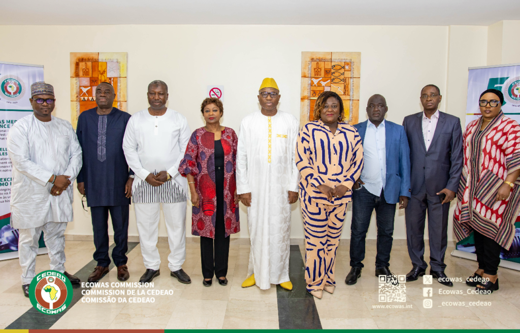 La CEDEAO lance son prix d&rsquo;excellence des medias pour honorer les voix qui racontent son histoire : le jury en charge des délibérations se réunit à Abuja.