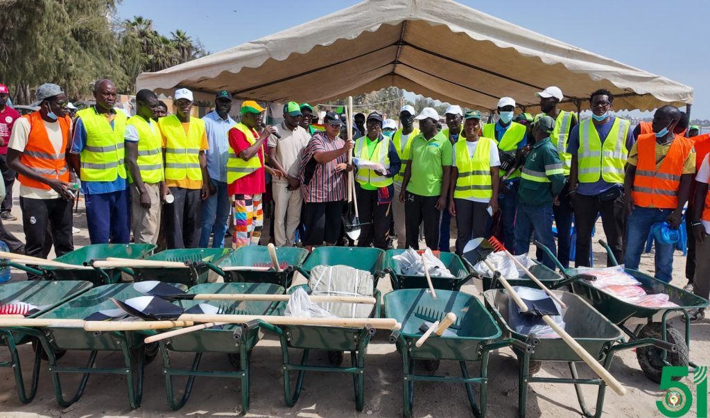 THE ECOWAS CENTER FOR GENDER DEVELOPMENT (CCDG) IS ORGANIZING A “PLASTIC-FREE ECOWAS” ENVIRONMENTAL CAMPAIGN TO CELEBRATE ECOWAS’ ANNIVERSARY IN DAKAR.