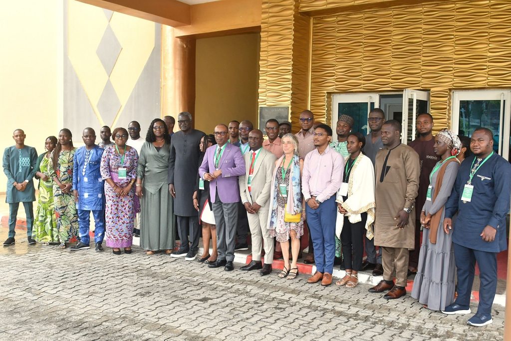 MID-TERM EVALUATION MEETING FOR THE RESEARCH AND INNOVATION SUPPORT PROGRAM