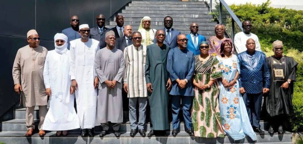 Communiqué Final: Premiere Session de la Réunion Ministérielle du Dialogue sur la Coopération entre la CÉDÉAO et la Confédération de l’AES. Dakar, Sénégal, 17 Octobre 2026.